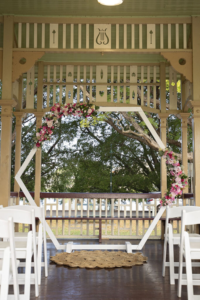 ceremony styling for north stradbroke weddings by elope brisbane